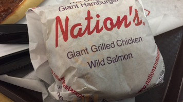 Nation's Giant Hamburgers And Great Pies food