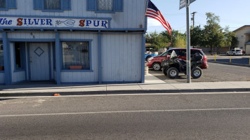 Silver Spur Saloon outside