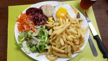 Friterie Du Pont De Pierre food