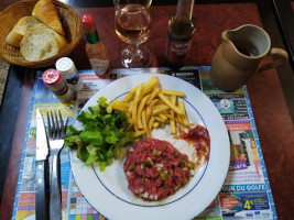 La Guinguette Bar, Restaurant Ouvrier food