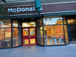 Mcdonald's outside