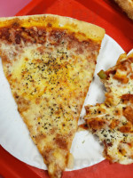 Nunzion's And Pizzeria food