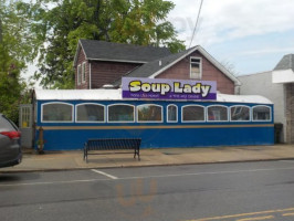 The Soup Lady At The 412 Diner food