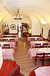 Restaurant Vogelweide inside
