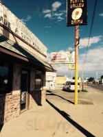 Platte Valley Creamery outside