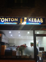 Tonton Kebab food