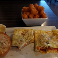 The Canadian Brewhouse food