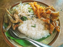 Nasi Pecel Koyor Bu Ana Aminah Lamper Tengah food