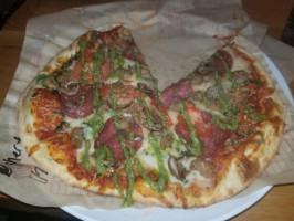 Mod Pizza food