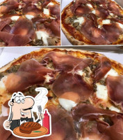 Pizza Flash Di Miserocchi Mattia food