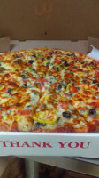 Gionino's Pizzeria of Solon, LLC food