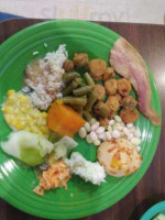 Peachtree Cafe food