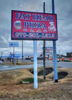 Fat Head Pizza outside