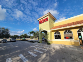 Pollo Tropical outside