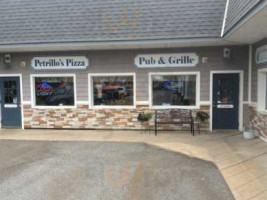 Petrillo's Pizza Pub And Grill outside