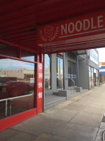 Colac Noodle Bar outside
