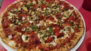 Double Deuce Tavern And Family Pizzeria food