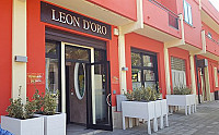 Pizzeria Leon D'oro outside
