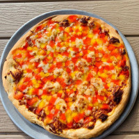 Qc Pizza (mahtomedi) food