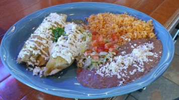 Alma's Mexican Kitchen food