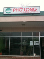 Pho Long outside