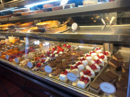 French Pastry Shop food