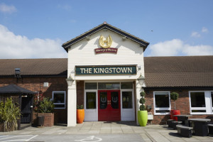 The Kingstown Hungry Horse outside