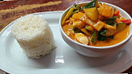 Waiwai Wok food