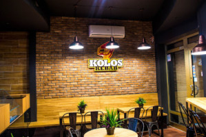 Kolos Kebab inside