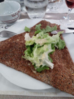 Crêperie Saint Cornély food