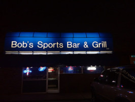 Brewskis Sports Grill outside