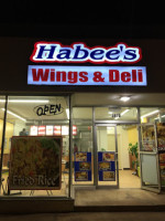 Habee's Wings And Deli outside
