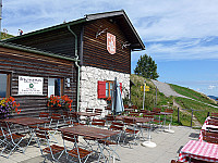 Brauneck-Gipfelhaus inside