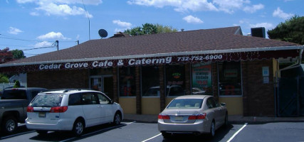 Cedar Grove Cafe And Catering outside