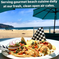 Perry's Café Beach Rentals Torrance Beach food
