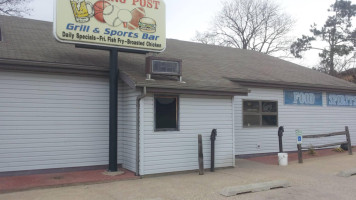Hitching Post Grill Sports outside