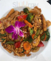 Baan Thai Cuisine food