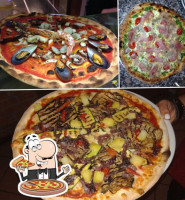 Pizzeria Il Veliero La Follia food
