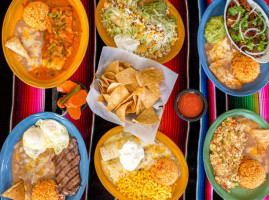 Marieta's Fine Mexican Food Cocktails food