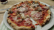 Pizzeria Da Rinin Di Moschetta Simone food