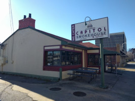 Capitol Smokehouse Grill outside