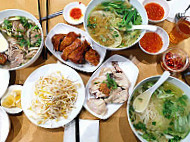 Tan Viet Noodle House food