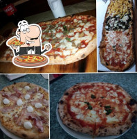 Pizzeria Pamacalu' food