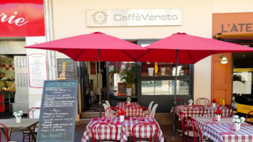 Caffe Veneto food