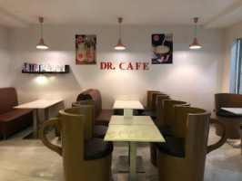 Dr.cafe inside
