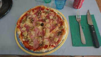 Pizza Pastel food