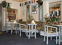 Cafe Koch inside