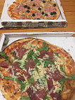 Pizzeria Pazzi Per La Pizza food