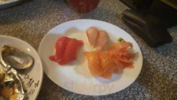 Young Sushi food