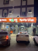 بيتزا وافي Wafee Pizza outside